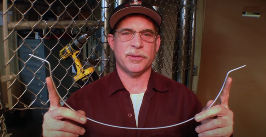 New Easy Twist Fence Tie for 6 5/8 inch post