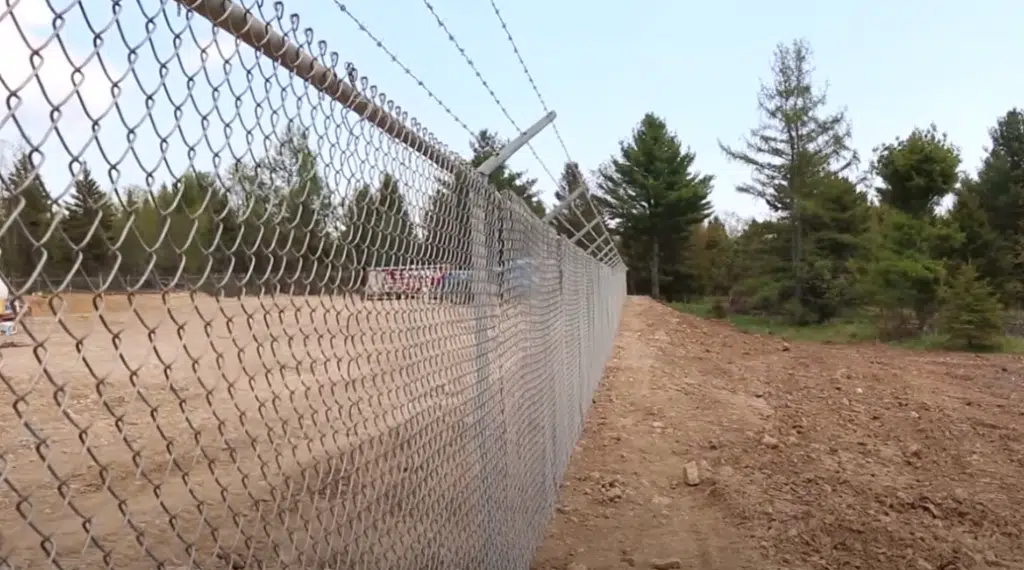 Michigan fencing industry