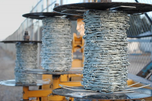 dispense wire from top or bottom Make latex clothes