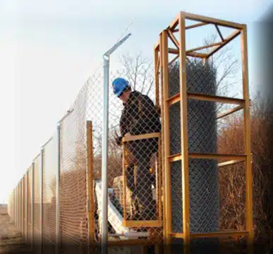 fence up faster without the Installink