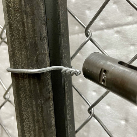 How Easy Twist Fence Ties differ from Twist Tight Fence Ties