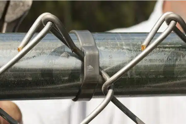 Self-Locking Fabric Bands