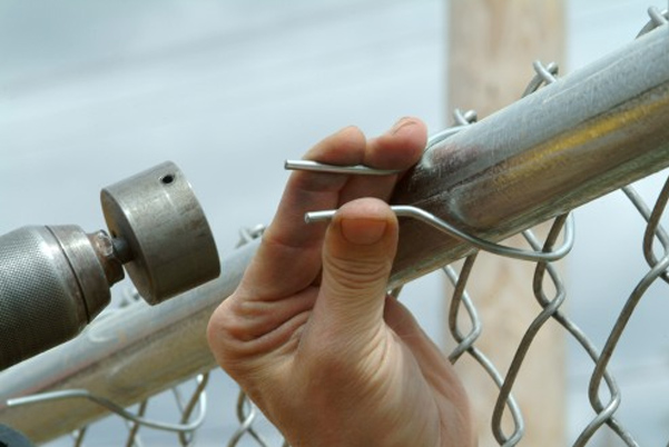 twist tight fence ties